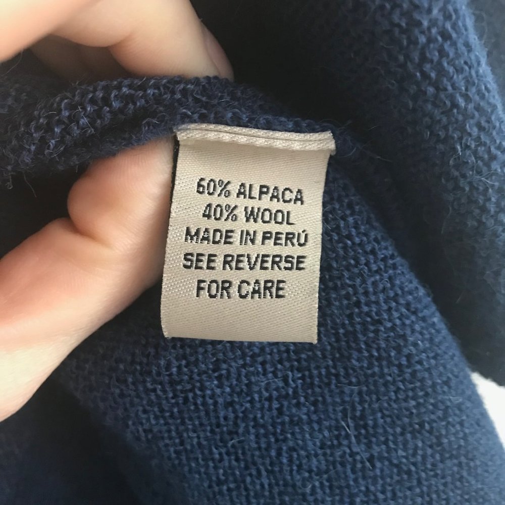 Beyond Threads Navy Alpaca Pleated Sweater, Size … - image 4